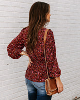 Us Forever – Paisley-Bluse mit Schößchen und Bindeband vorn